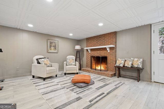 335 Woodchuck Court, Roswell, GA 30076