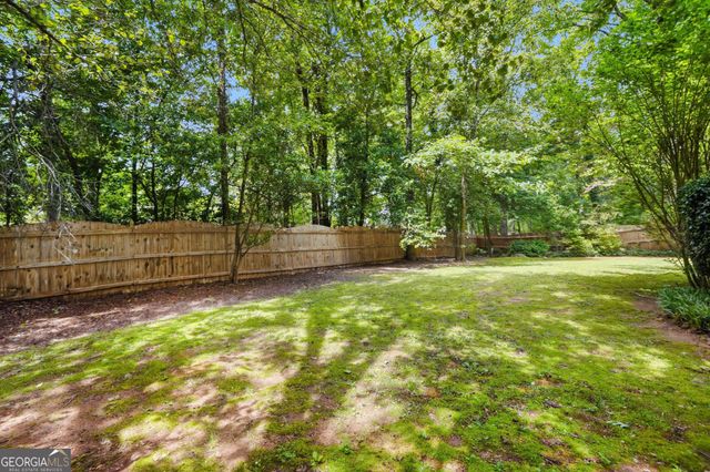335 Woodchuck Court, Roswell, GA 30076