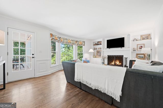 335 Woodchuck Court, Roswell, GA 30076