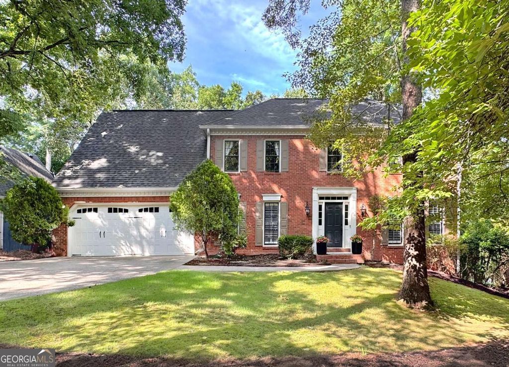 335 Woodchuck Court, Roswell, GA 30076