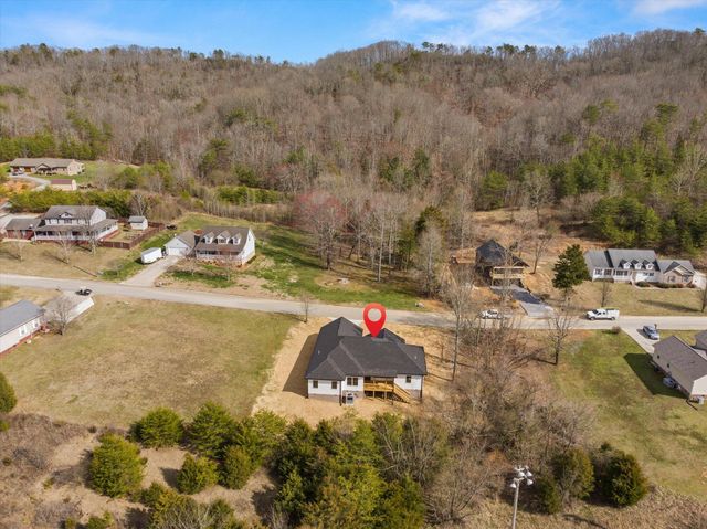 211 W Park Circle, Decatur, TN 37322