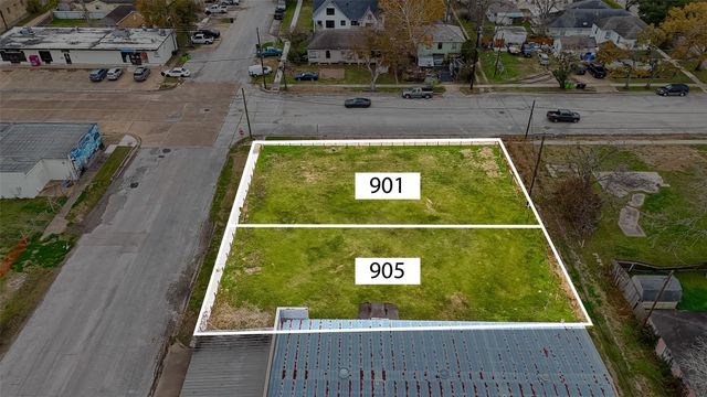 905 5th Street, Rosenberg, TX 77471