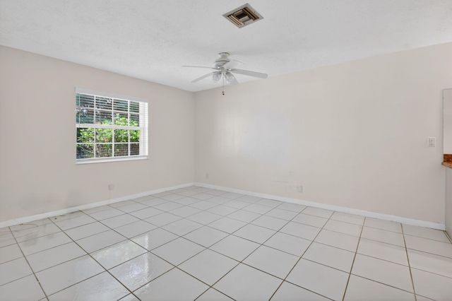 13942 Via Flora B, Delray Beach, FL 33484