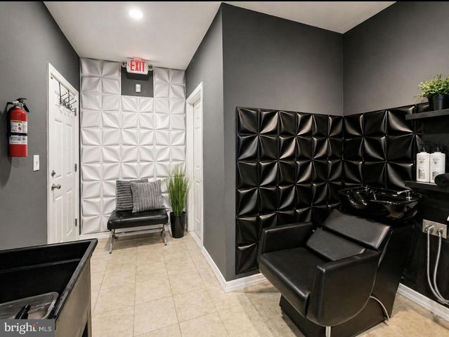 2711 N 11TH ST, Philadelphia, PA 19133