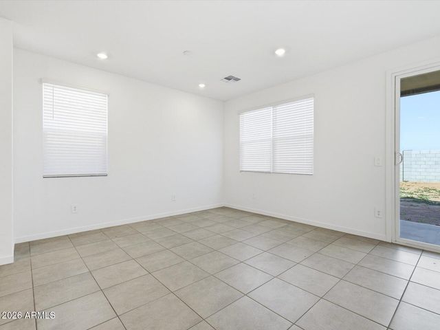 3302 N CAMDEN Drive, Florence, AZ 85132