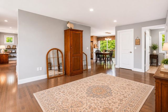 16 Bayview Drive, Eliot, ME 03903