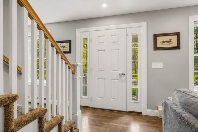 16 Bayview Drive, Eliot, ME 03903
