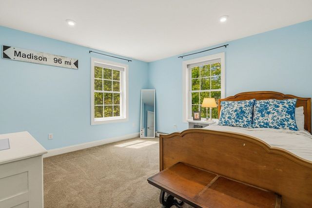 16 Bayview Drive, Eliot, ME 03903