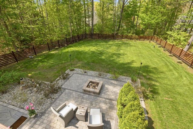 16 Bayview Drive, Eliot, ME 03903