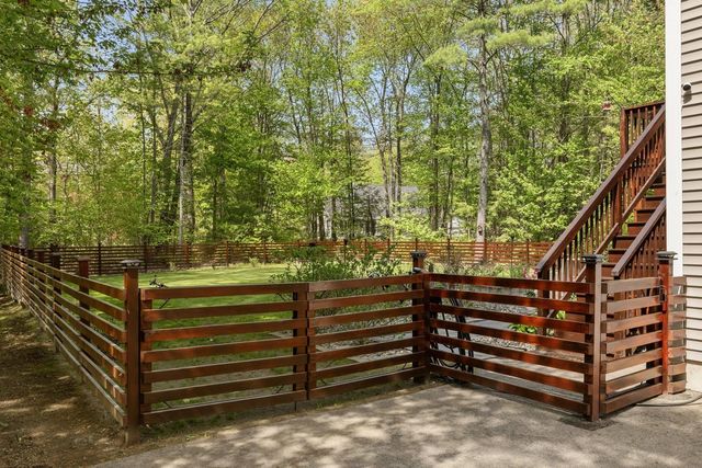 16 Bayview Drive, Eliot, ME 03903