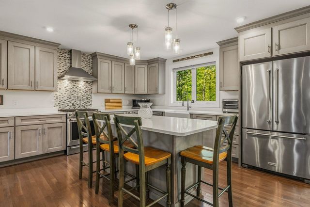 16 Bayview Drive, Eliot, ME 03903