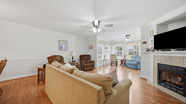 72 Anchor Drive, Rossville, GA 30741