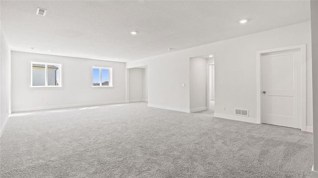 20901 W 188th Terrace, Spring Hill, KS 66083