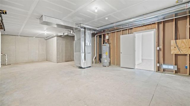 20901 W 188th Terrace, Spring Hill, KS 66083