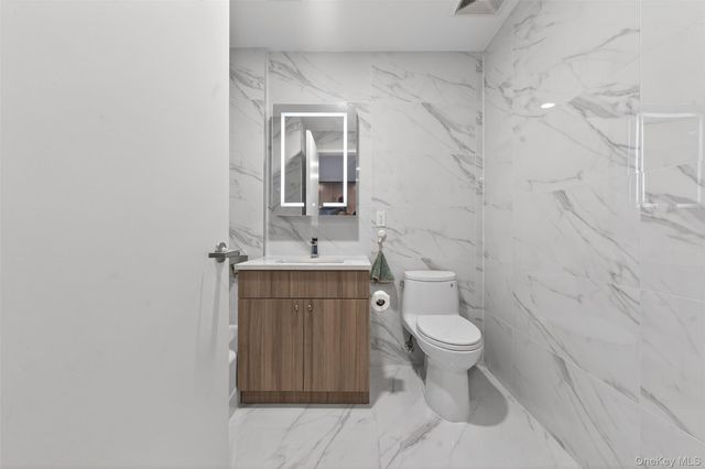 8808 Justice Avenue 6G, Elmhurst, NY 11373