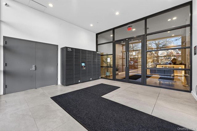 8808 Justice Avenue 6G, Elmhurst, NY 11373