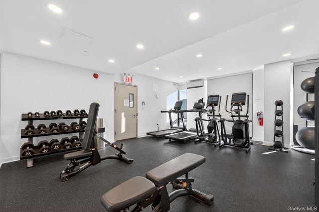 8808 Justice Avenue 6G, Elmhurst, NY 11373