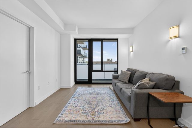 8808 Justice Avenue 6G, Elmhurst, NY 11373