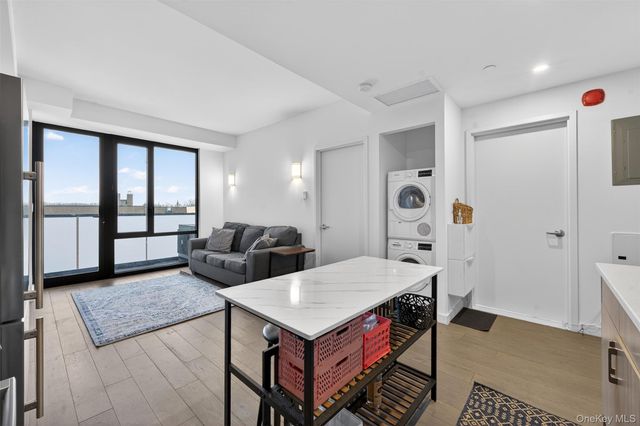 8808 Justice Avenue 6G, Elmhurst, NY 11373