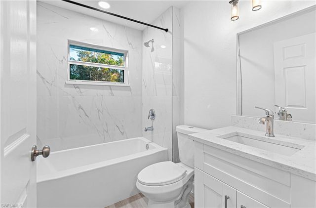 3600 54th ST W, Lehigh Acres, FL 33971