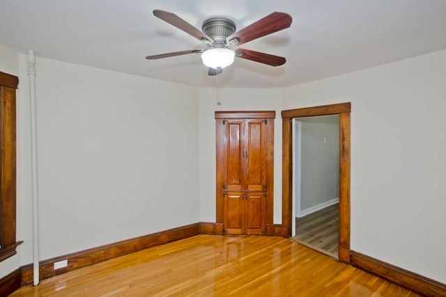 4 Elm St, South Hadley, MA 01075