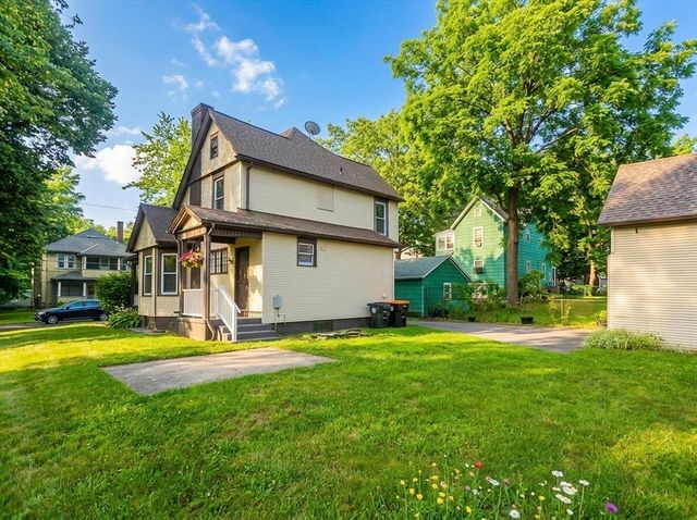 4 Elm St, South Hadley, MA 01075