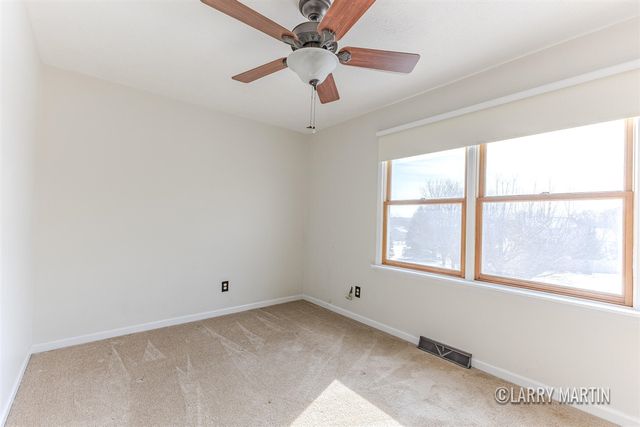 78 Rockview Drive, Rockford, MI 49341