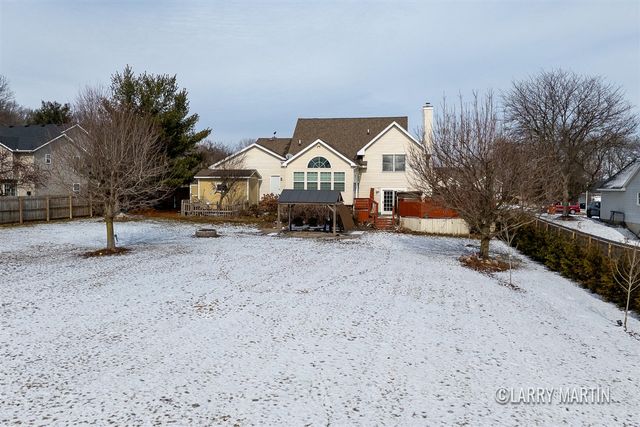 78 Rockview Drive, Rockford, MI 49341