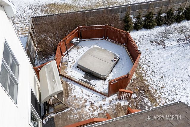 78 Rockview Drive, Rockford, MI 49341