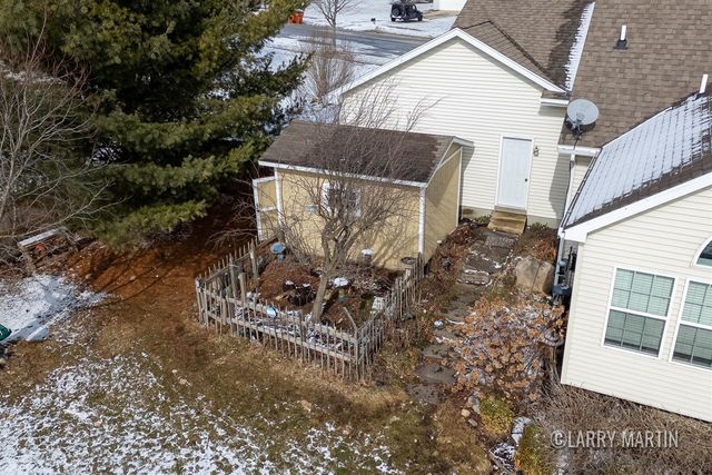 78 Rockview Drive, Rockford, MI 49341