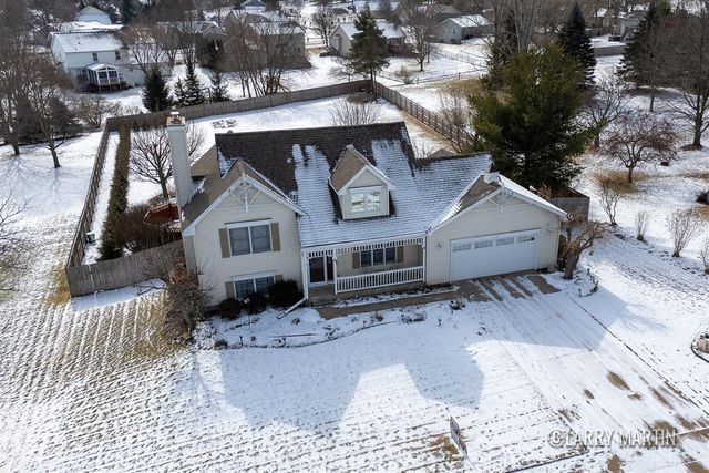 78 Rockview Drive, Rockford, MI 49341