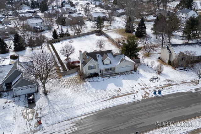 78 Rockview Drive, Rockford, MI 49341