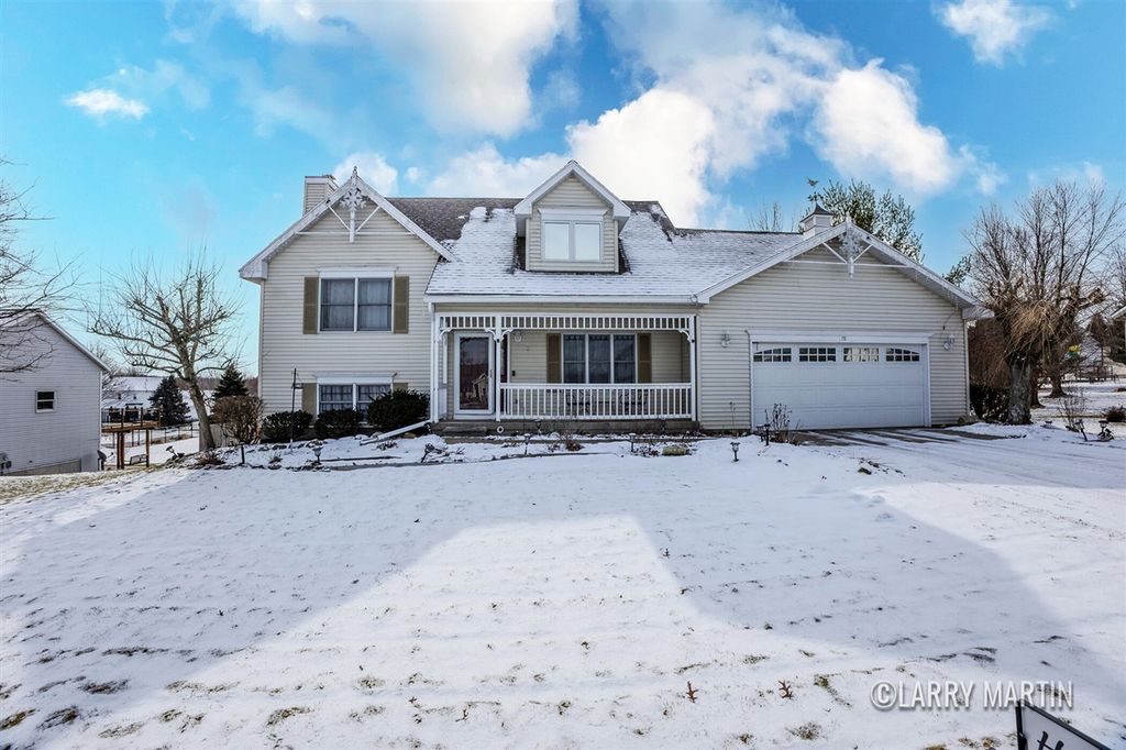 78 Rockview Drive, Rockford, MI 49341