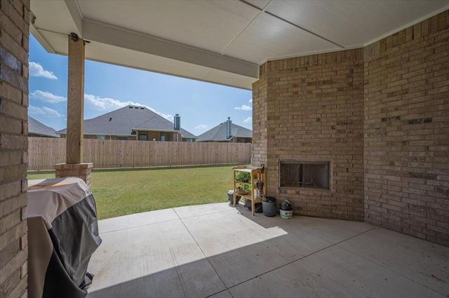 9316 NW 118th Terrace, Yukon, OK 73099