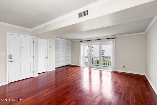 255 E Scenic Drive, C, Pass Christian, MS 39571