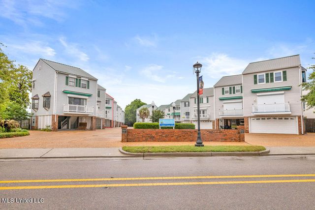 255 E Scenic Drive, C, Pass Christian, MS 39571