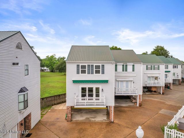 255 E Scenic Drive, C, Pass Christian, MS 39571