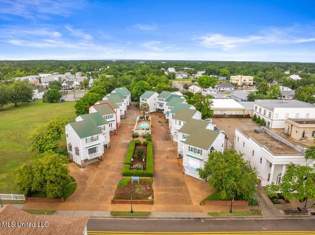 255 E Scenic Drive, C, Pass Christian, MS 39571