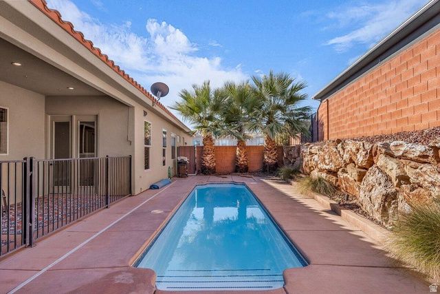 2970 S MOUNTAIN LEDGE DR, St. George, UT 84790