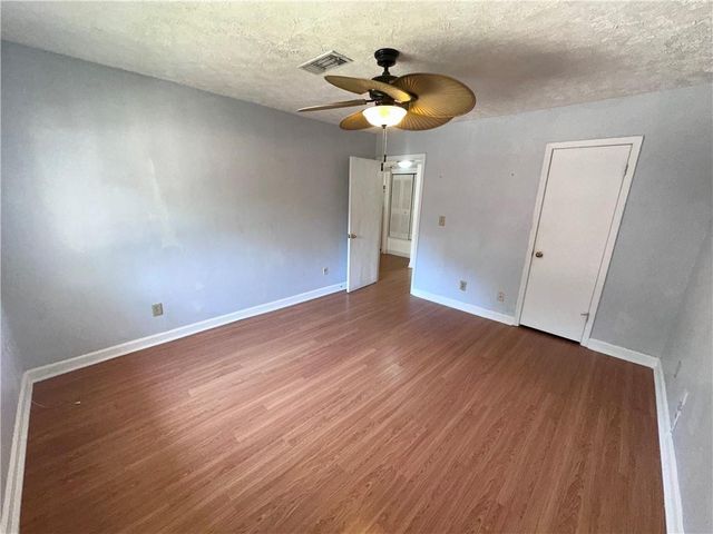 1407 Wingate Way, Sandy Springs, GA 30350