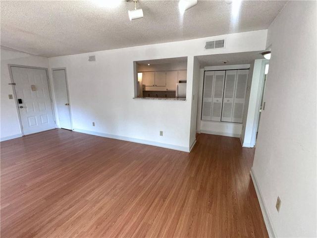 1407 Wingate Way, Sandy Springs, GA 30350