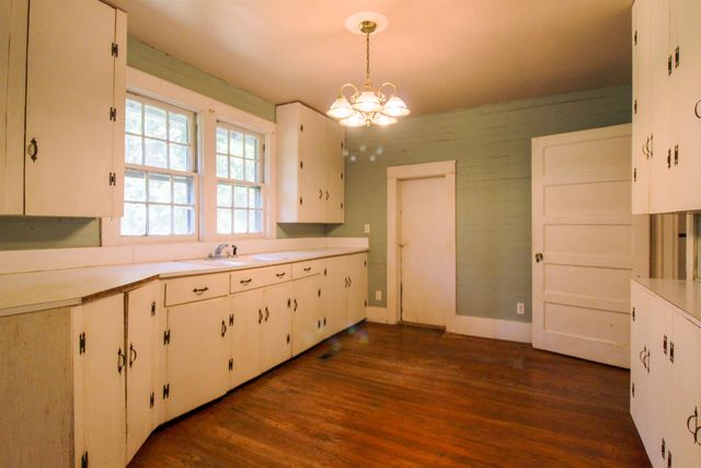 2440 EDITH NANKIPOO RD, Ripley, TN 38063