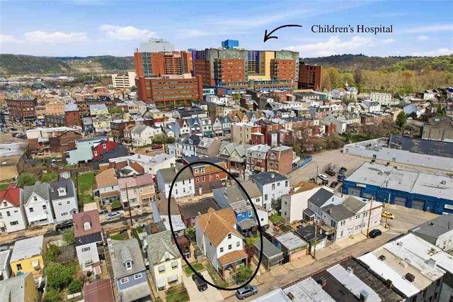 4087 Howley St, Bloomfield, PA 15224