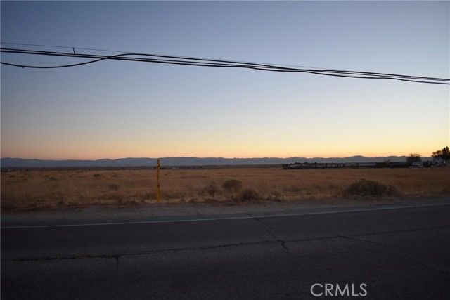 4800 W Rosamond Boulevard, Rosamond, CA 93560