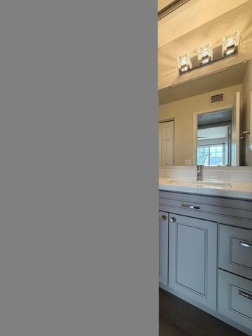 902 S Surfside Drive, Gilbert, AZ 85233