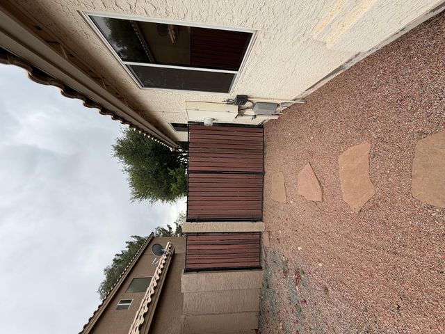 902 S Surfside Drive, Gilbert, AZ 85233