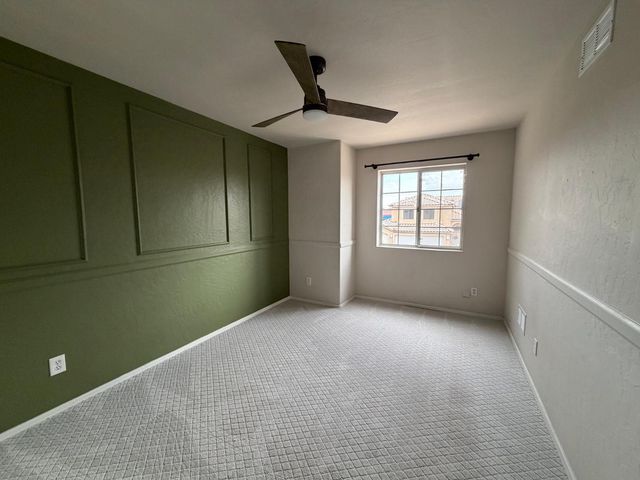 902 S Surfside Drive, Gilbert, AZ 85233