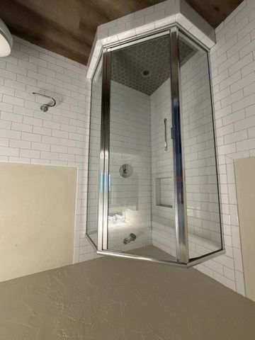 902 S Surfside Drive, Gilbert, AZ 85233