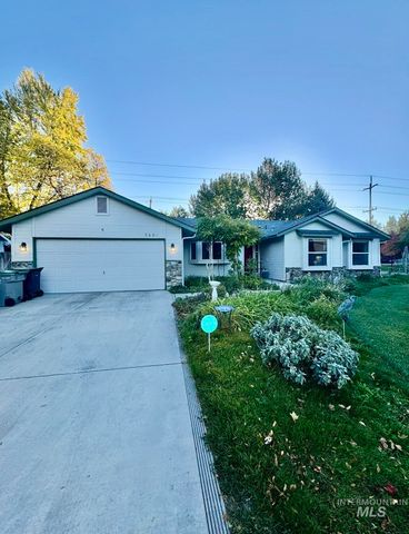 7208 N Crewe Ave, Boise, ID 83714 property photo