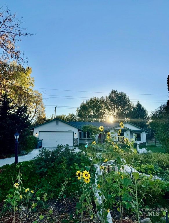 7208 N Crewe Ave, Boise, ID 83714 photo 3